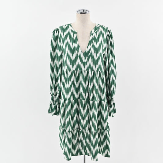 POMANDER PLACE Ikat Kenzo Dress Sz 2XL Green Chevron Ruffle Tiered Tuckernuck