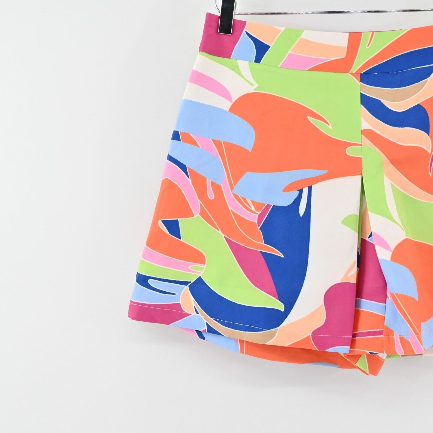 FLYING TOMATO Skort Womens Size L Ideally Yours Printed Tropical Multicolor Chic