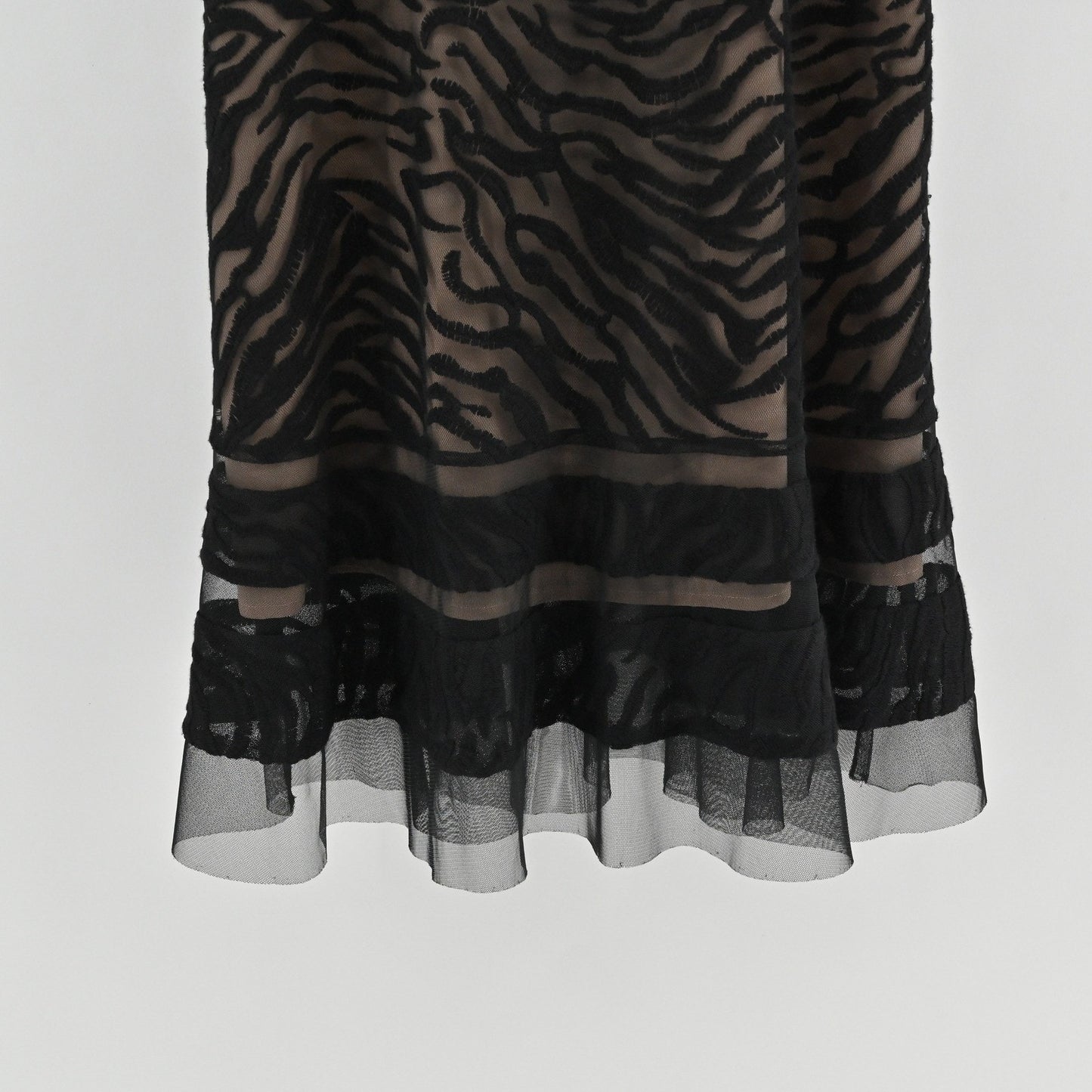 BCBGMAXAZRIA Velvet Burnout Midi Dress Sz 0 Zebra Black Lace Cocktail Whimsical
