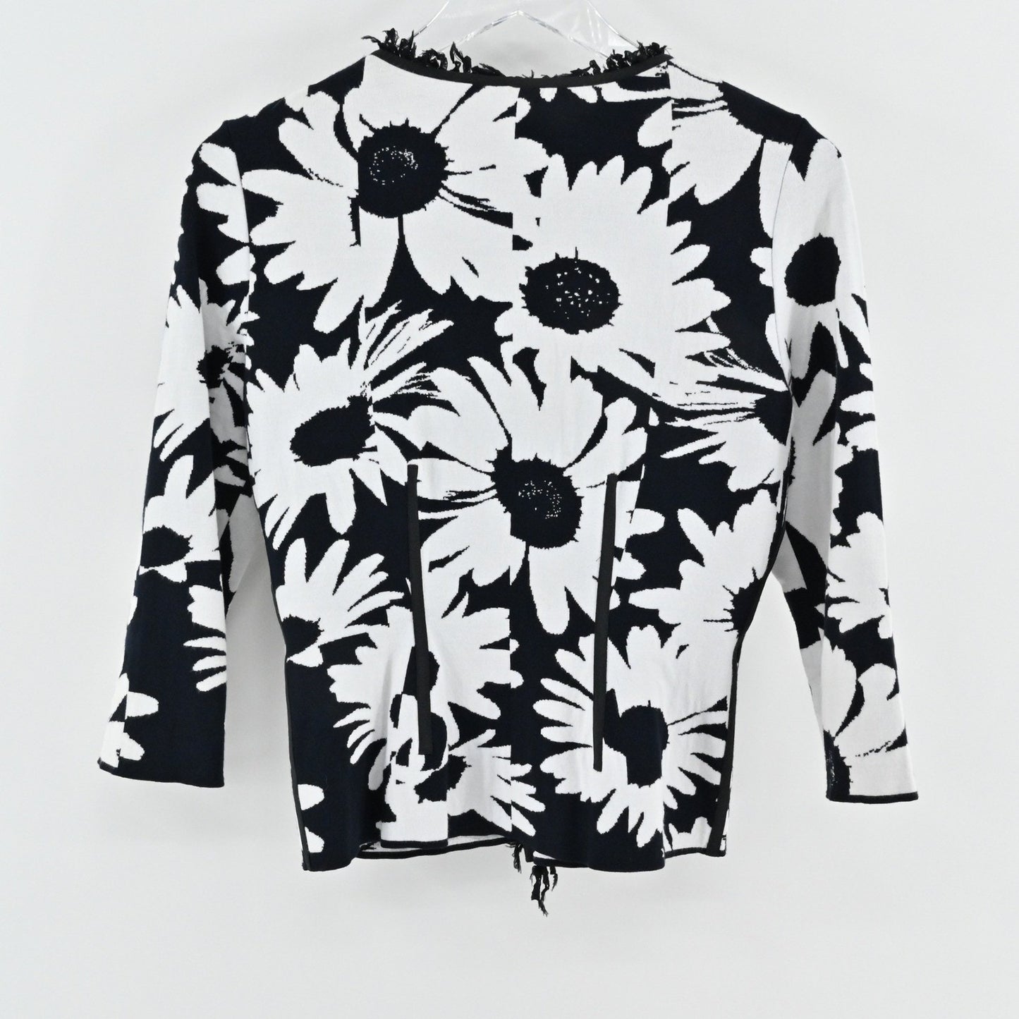 Marc Cain Womens Floral Knit Jacket Size M Black White Daisy Cardigan Luxurious