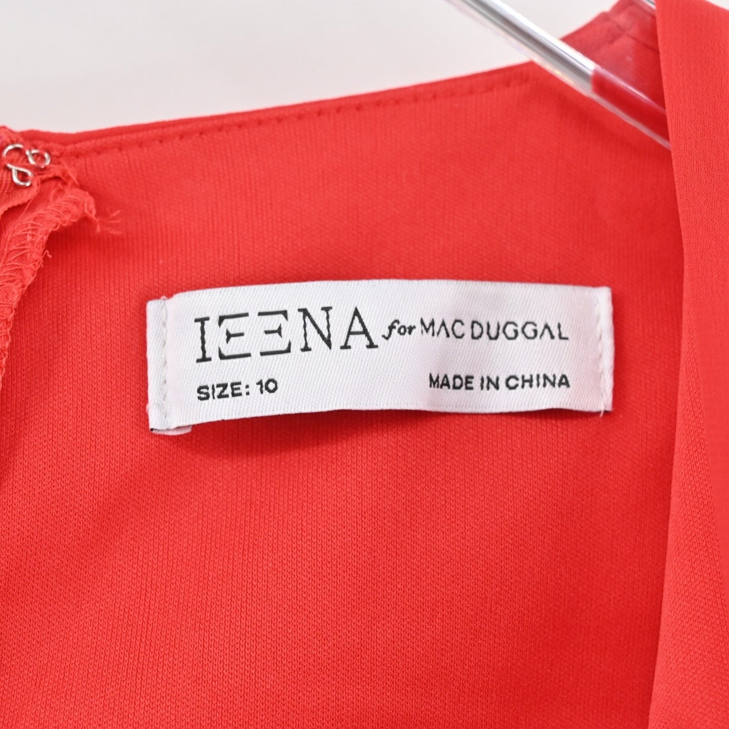 MAC DUGGAL Dress Sz 10 Ieena Chili Red Chiffon VNeck Bow Detail Flowy Midi 55627