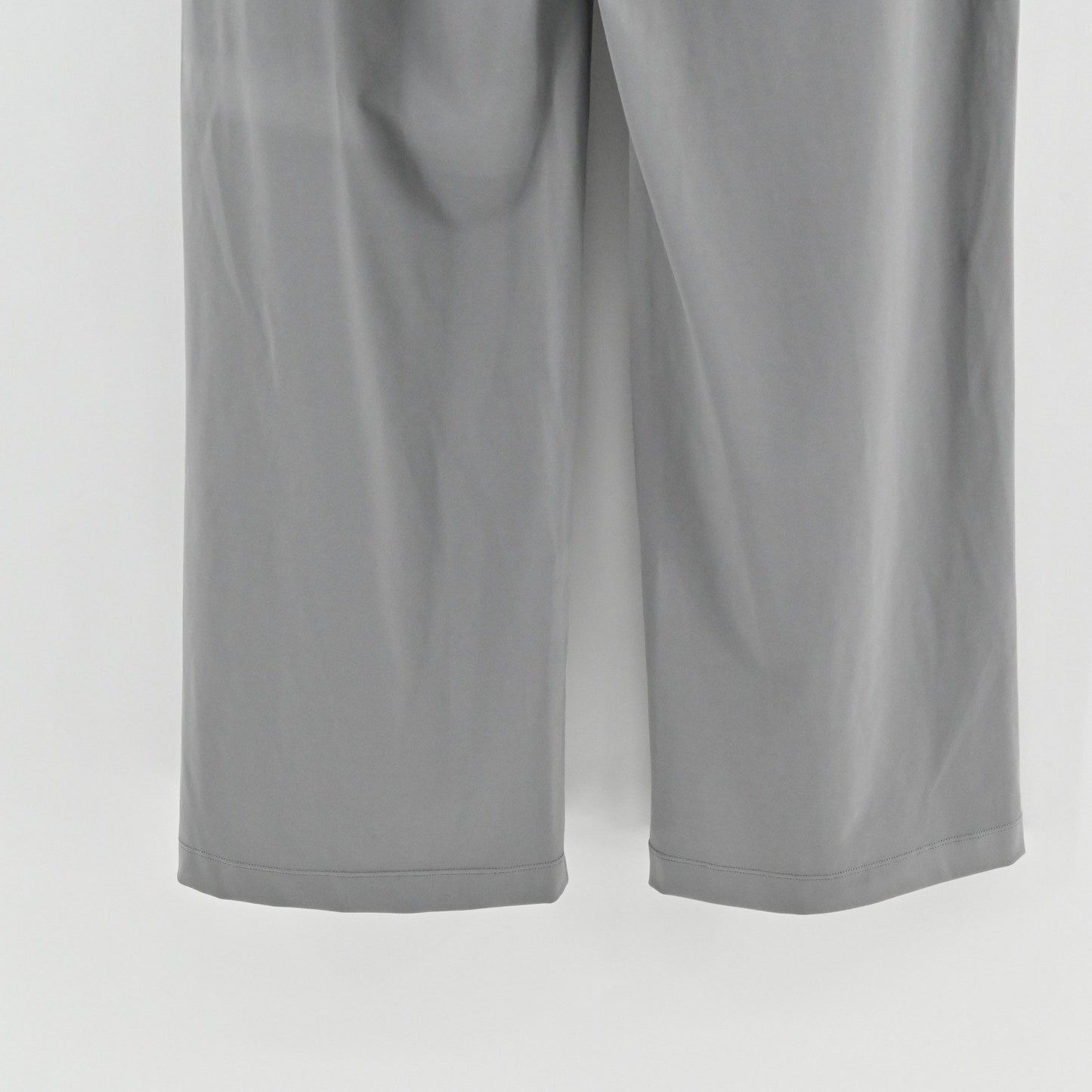 Halara Womens Flex High Waisted Straight Leg Crepe Pants Size L Comfy Minimalist