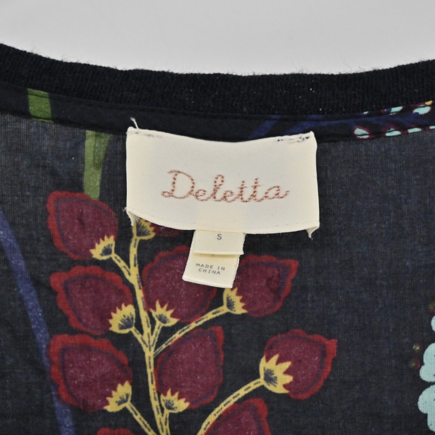 ANTHROPOLOGIE Top Womens Sz S Deletta Silver Fern Floral Navy High Low Peplum