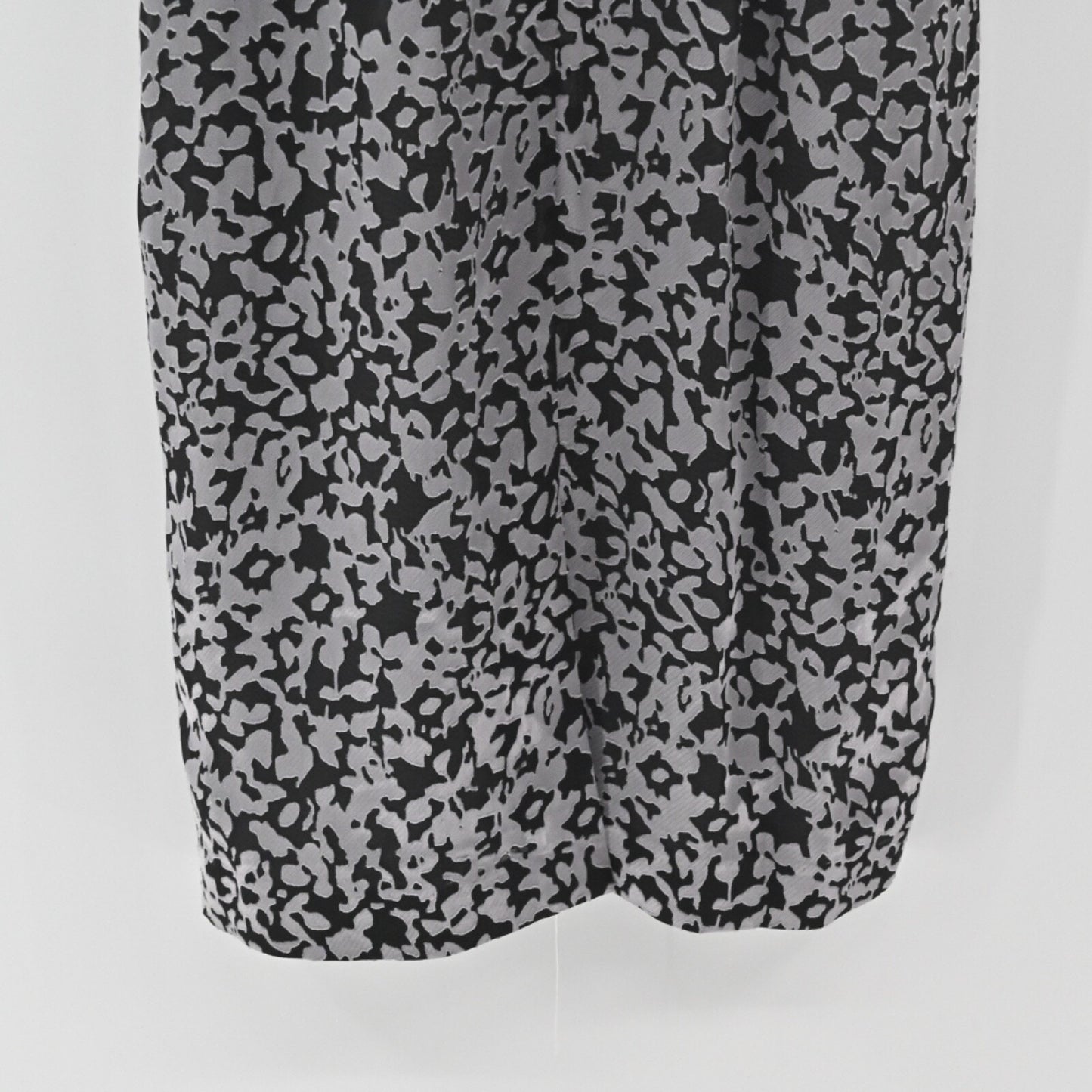 Brooks Brothers Floral Sheath Dress Sz 6 Black Gray Sleeveless Mock Neck Burnout