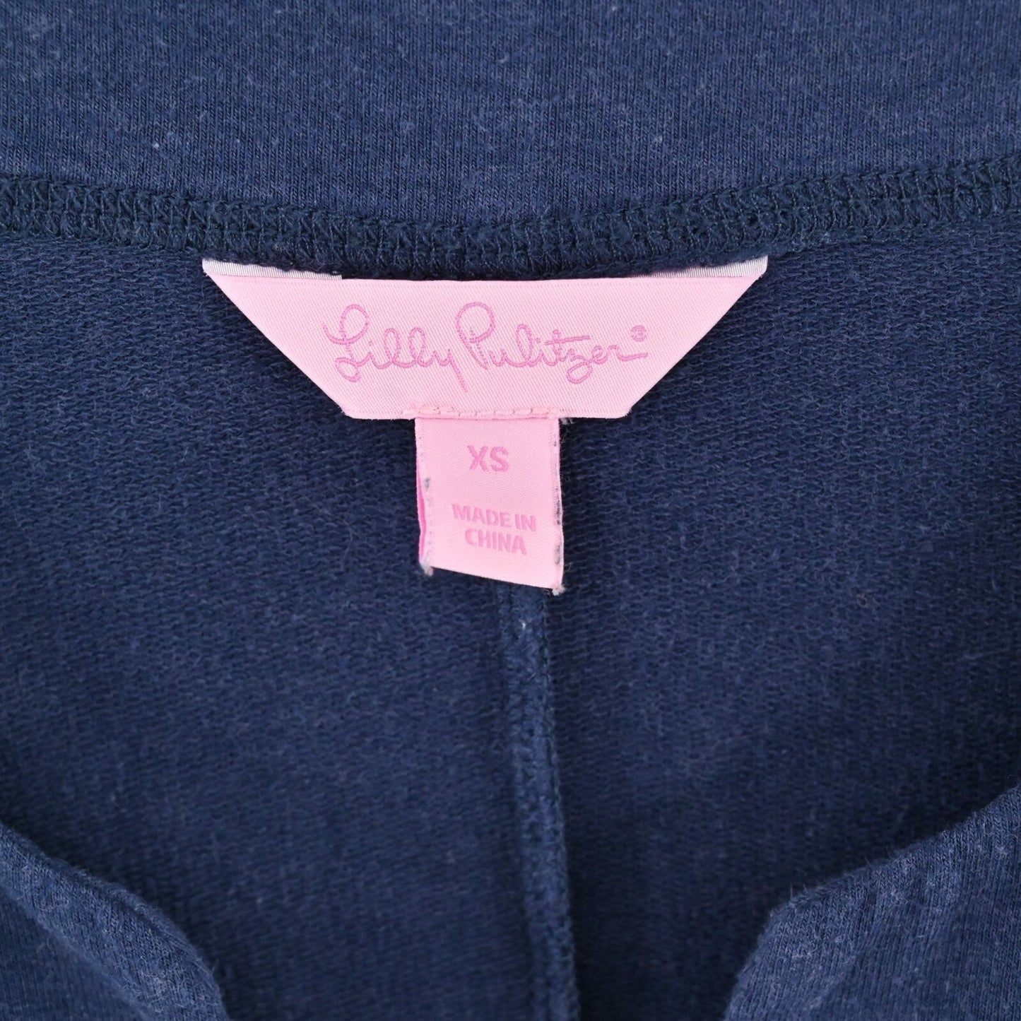 LILLY PULITZER Joyce Shift Dress Sz XS UPF 50+ True Navy 3/4 Sleeve Patch Pocket