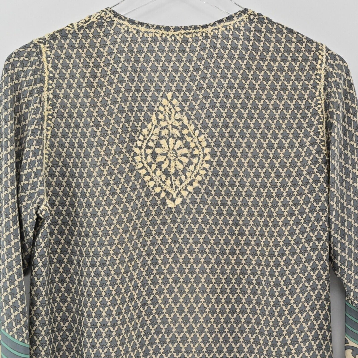 GRETCHEN SCOTT Tunic Top Womens Sz S Blue Silk Embroidered Boho Print 3/4 Sleeve