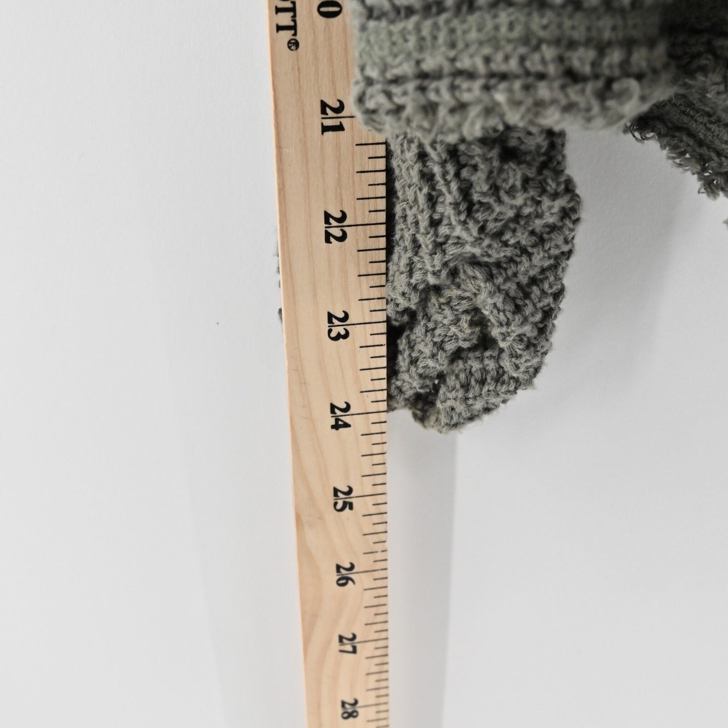 FREE PEOPLE Womens Moonshine Sweater Size XS Cold Shoulder VNeck Oversized Knit