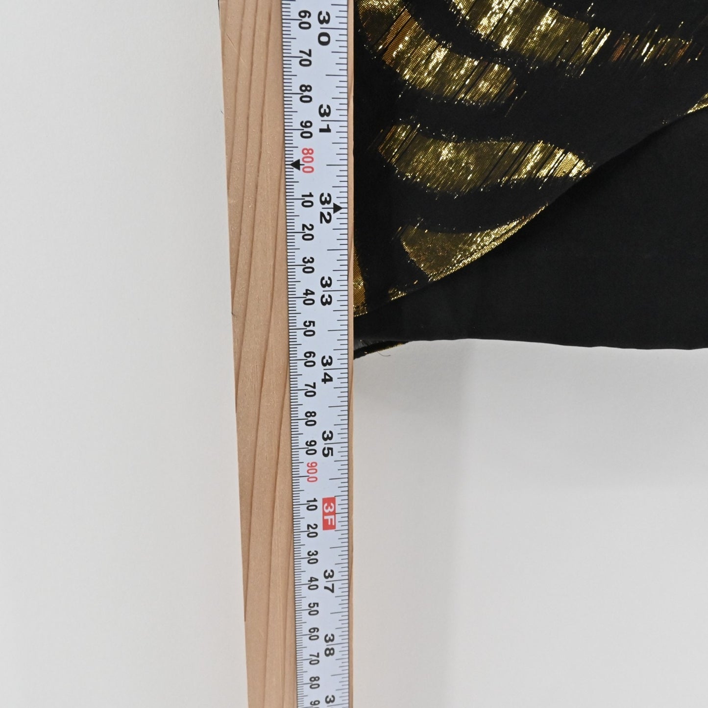 Vtg Y2k Aidan Mattox Silk Metallic Dress Size 2 Gold Black Print Mini Sleeveless