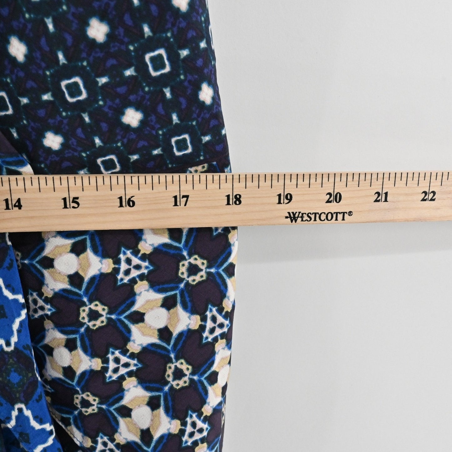 BCBGMAXAZRIA Enid Silk Dress Size 12 Pacific Blue Strapless Fringe Asymmetrical