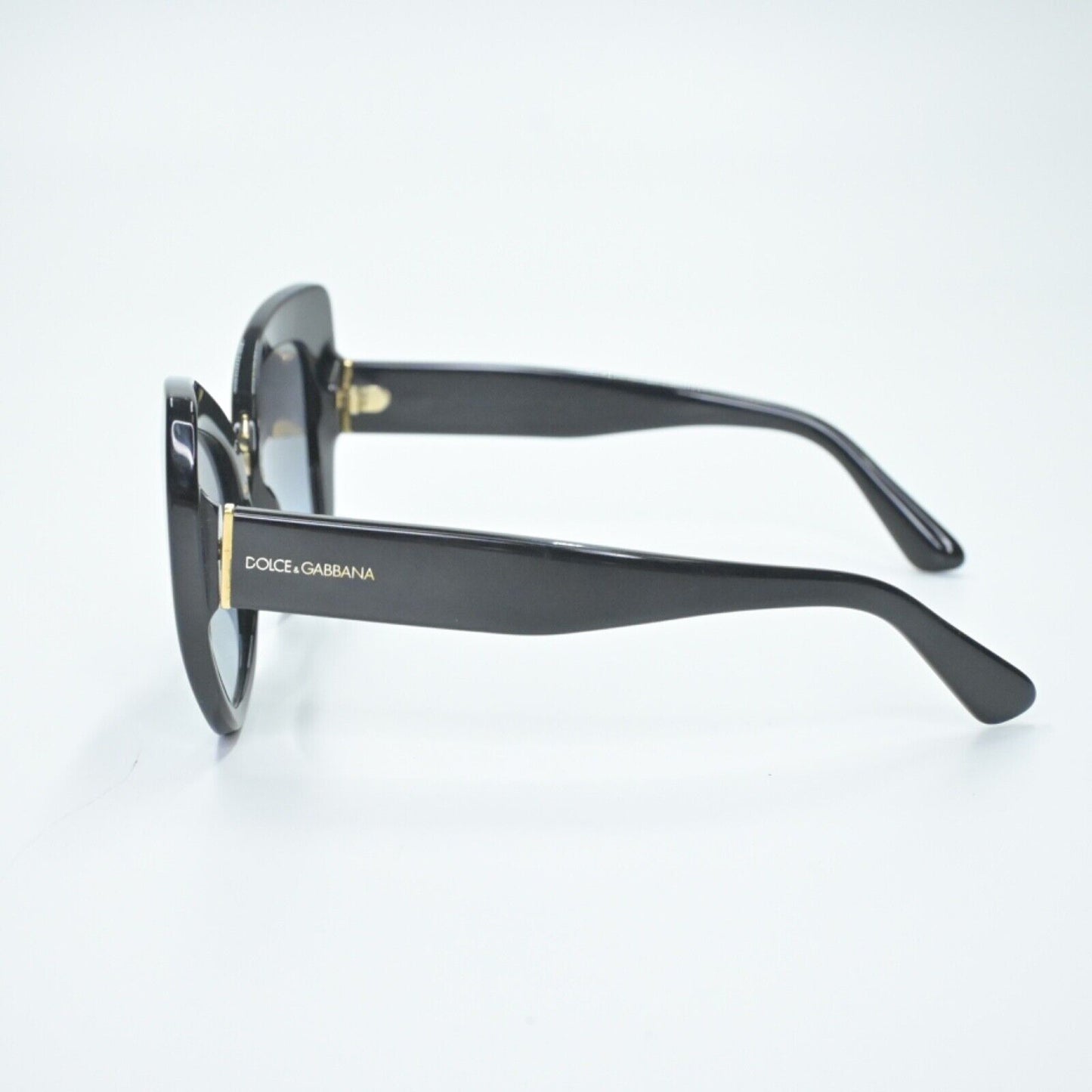 DOLCE GABBANA Sunglasses Black Butterfly Cat Eye Case Gold Metal Bridge Italy