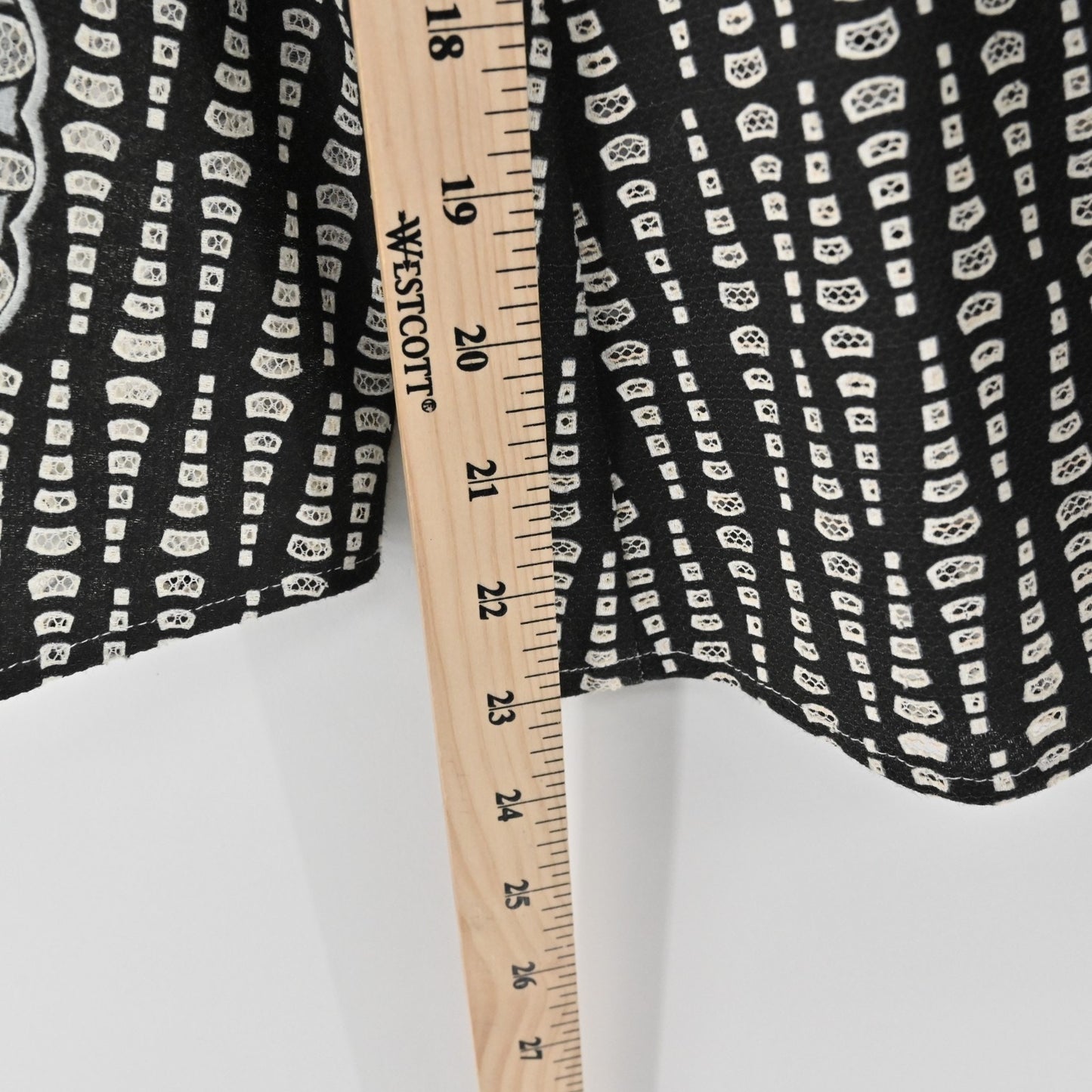 BCBGMaxAzria Womens Kyndal Top Size XS Black Beige Print Long Sleeve Blouse