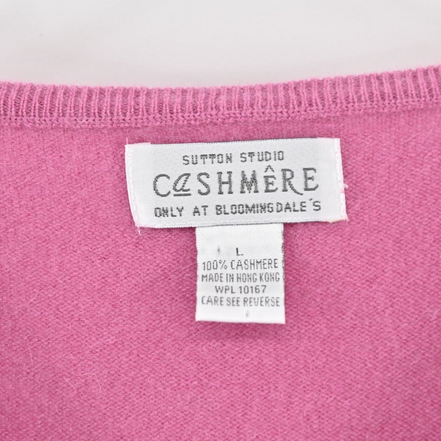 Vtg Womens Pink Cashmere Sweater Size L Knit Classic Preppy V Neck SUTTON STUDIO