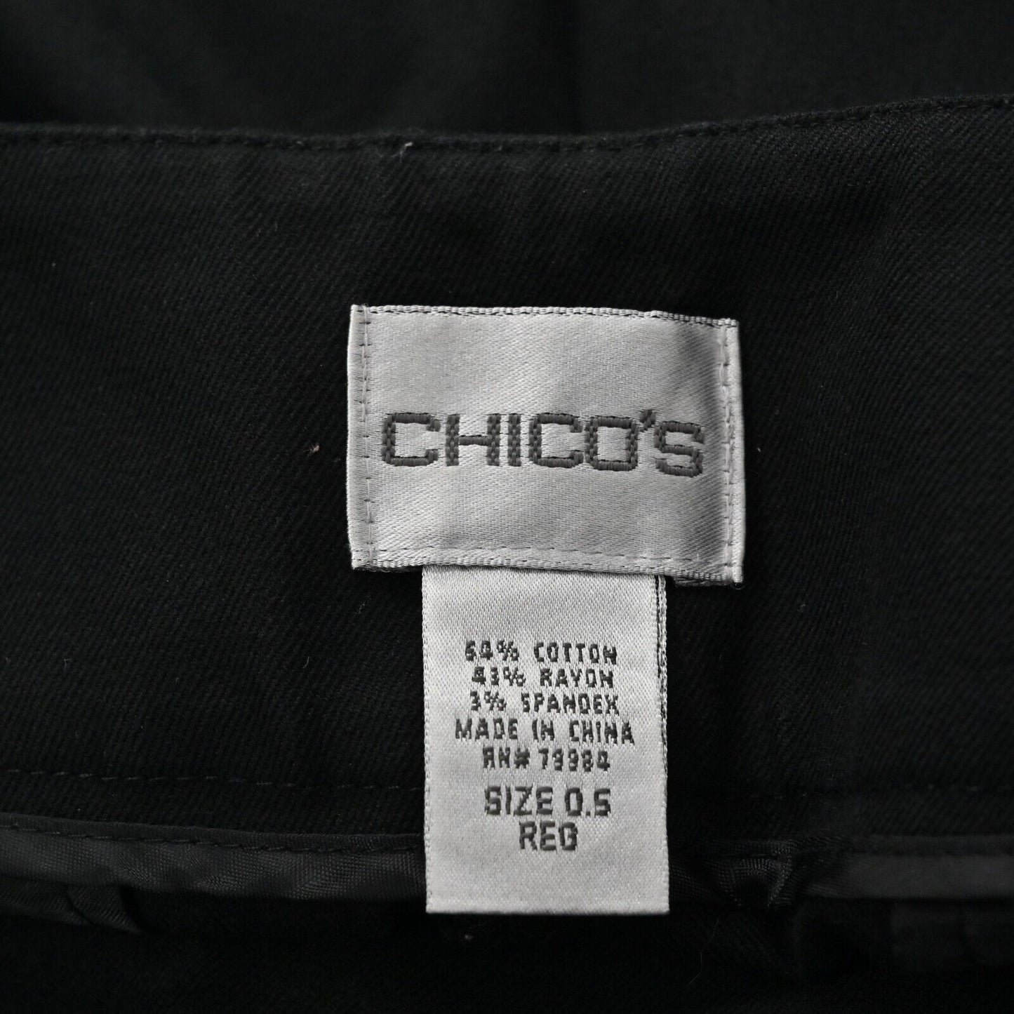 Vtg CHICOS Pants Womens Sz 6 Black Stretch Cotton Trouser Slim Leg Mid Rise 00s