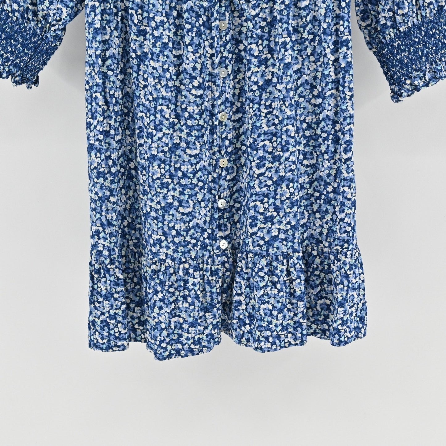 Rails Eliza Drawstring Waist Dress Size M Floral Blue Smocked Boho Chic Romantic