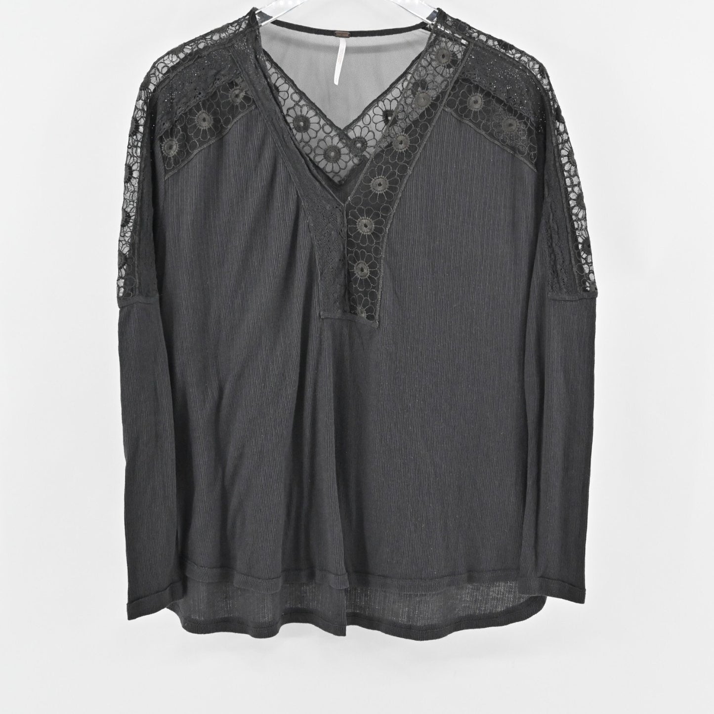 FREE PEOPLE Top Womens Size S Lola Long Sleeve Washed Black Lace Trim Raglan