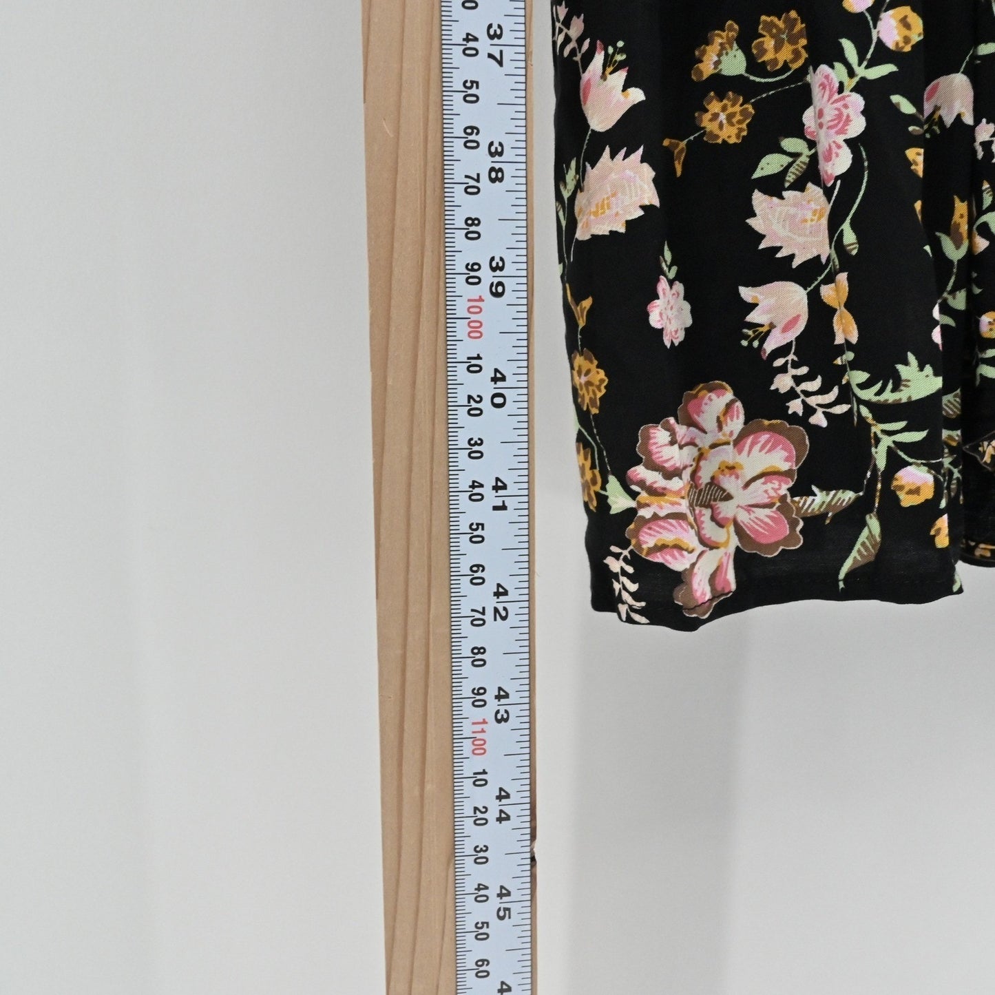 Anthropologie Kindred Floral Paisley Dress Size L Bohemian Smocked Waist Black