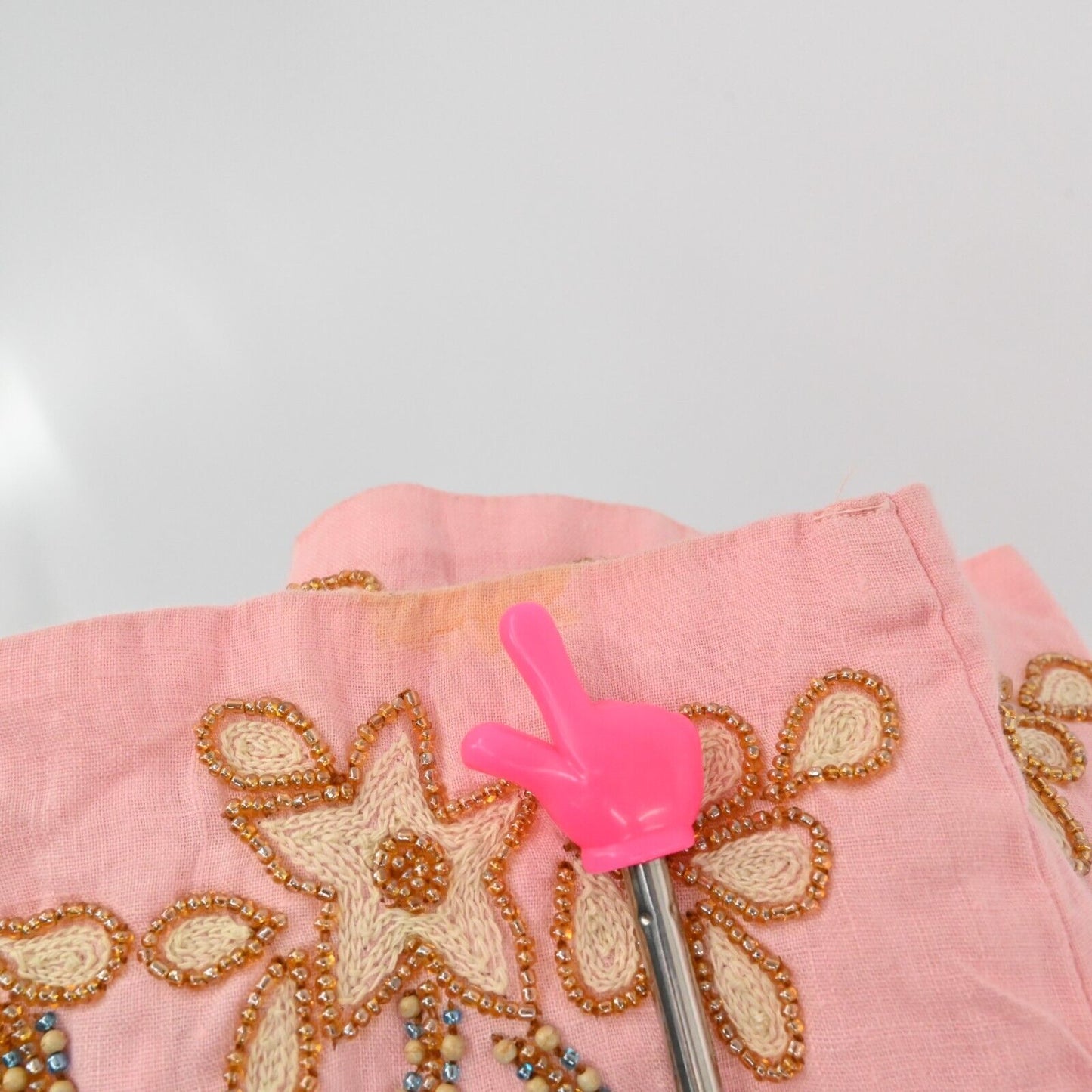BARBARA GERWIT Top Womens Size M Linen Beaded Detail Pink Tunic Split VNeck
