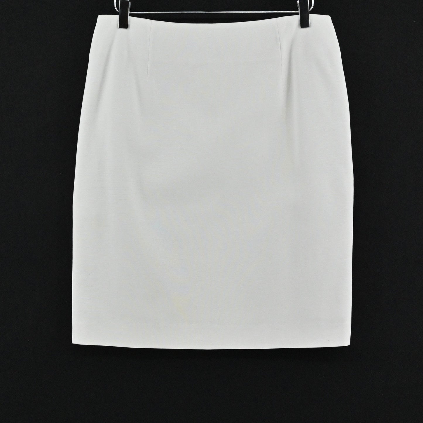 Les Copains White Pencil Skirt Size 8 Quiet Luxury Knee Length Career Business