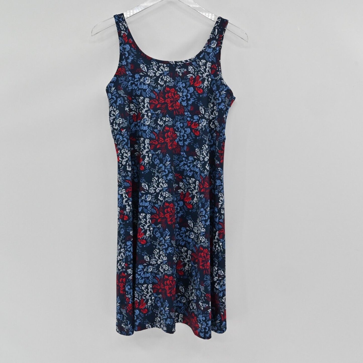 COLUMBIA Dress Womens Sz M PFG Freezer Sleeveless Collegiate Navy Deep Sea Dash