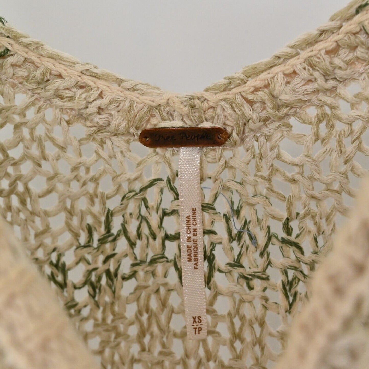 FREE PEOPLE Sweater Womens Size XS Long Sleeve Knit Beige Green Stripe Top Boho