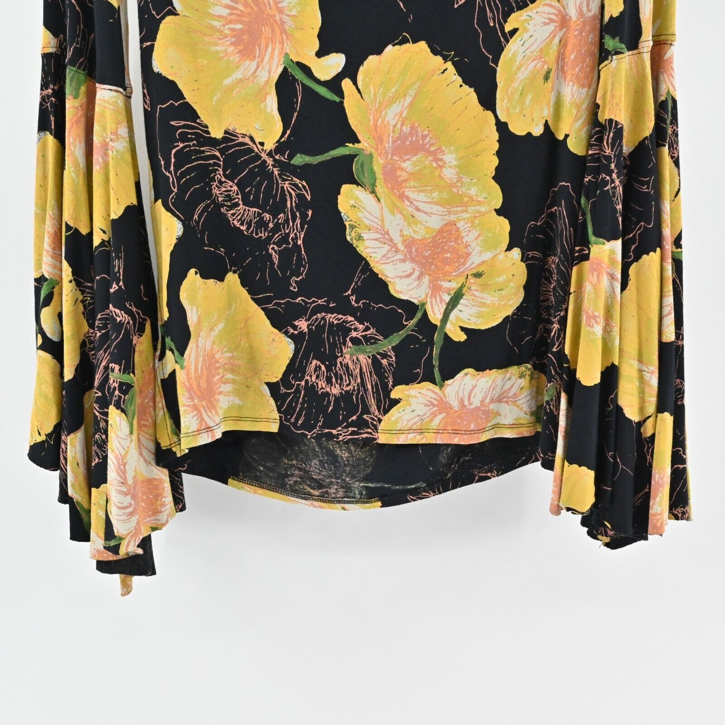 FREE PEOPLE Top Sz L Birds of Paradise Yellow Poppy Off The Shoulder Bell Sleeve