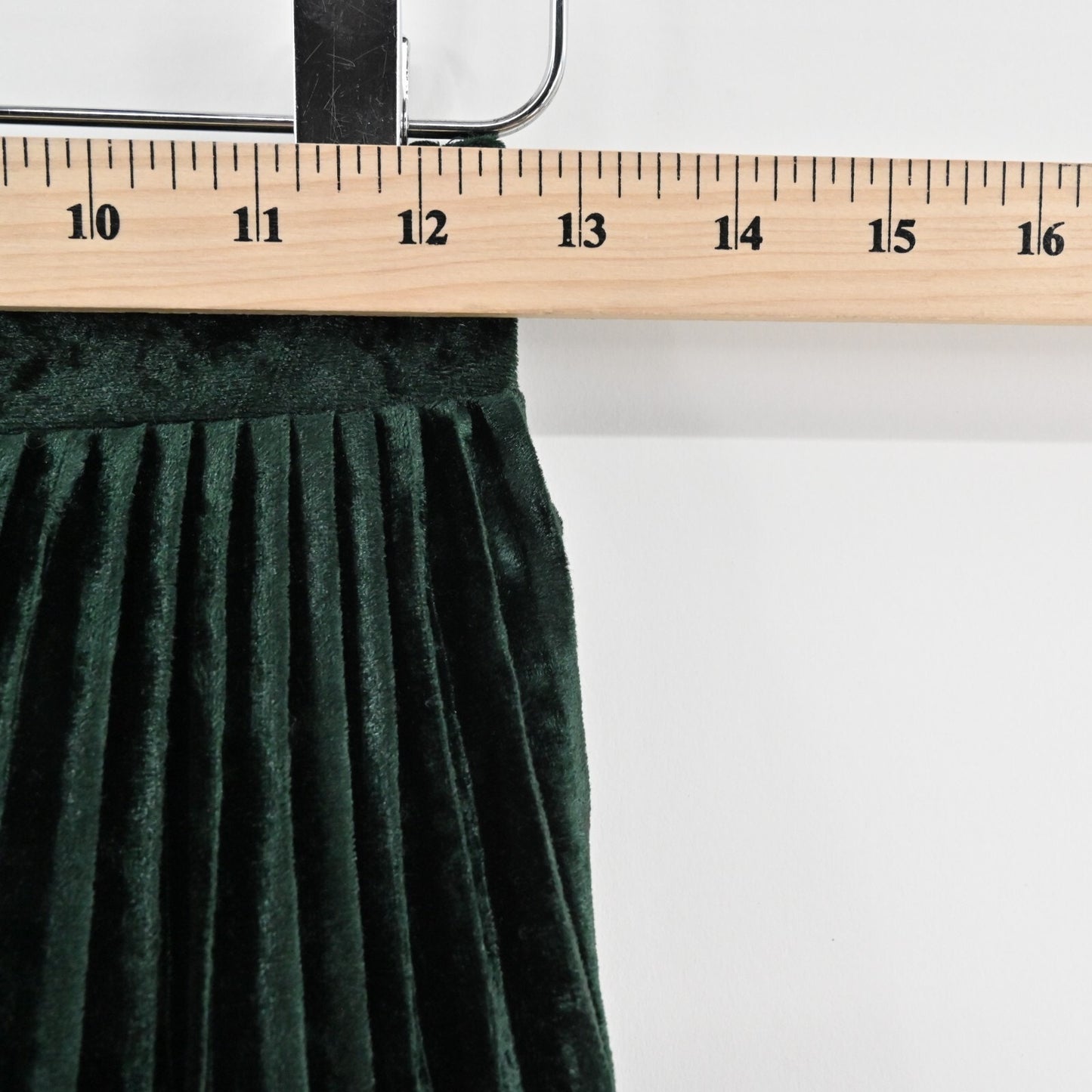 ZARA Womens Skirt Set Size XS Pleated Velour Emerald Green Blouse Retro Career