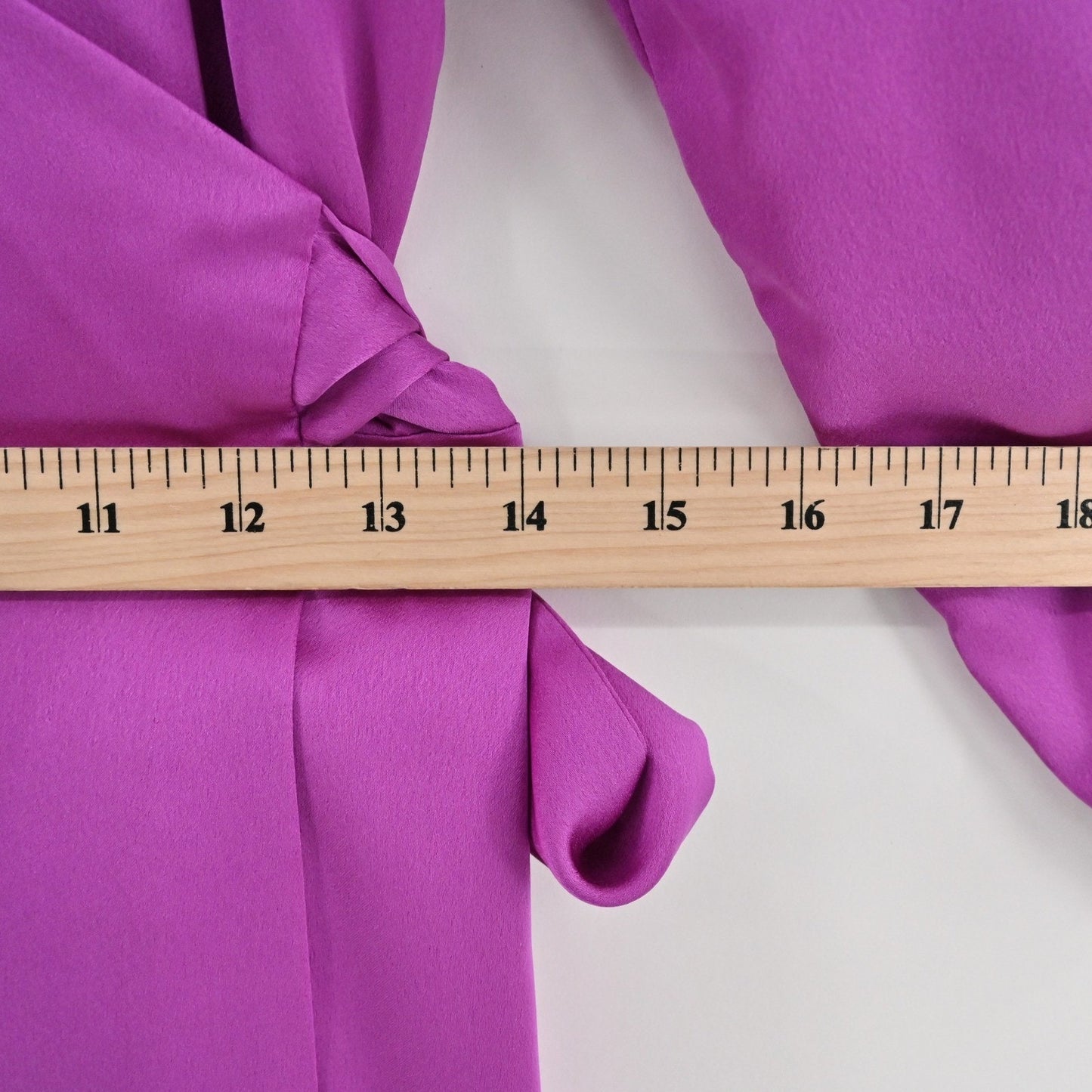 Ann Taylor Purple Wrap Midi Dress Size 0P Romantic Wedding Guest Lilac Feminine