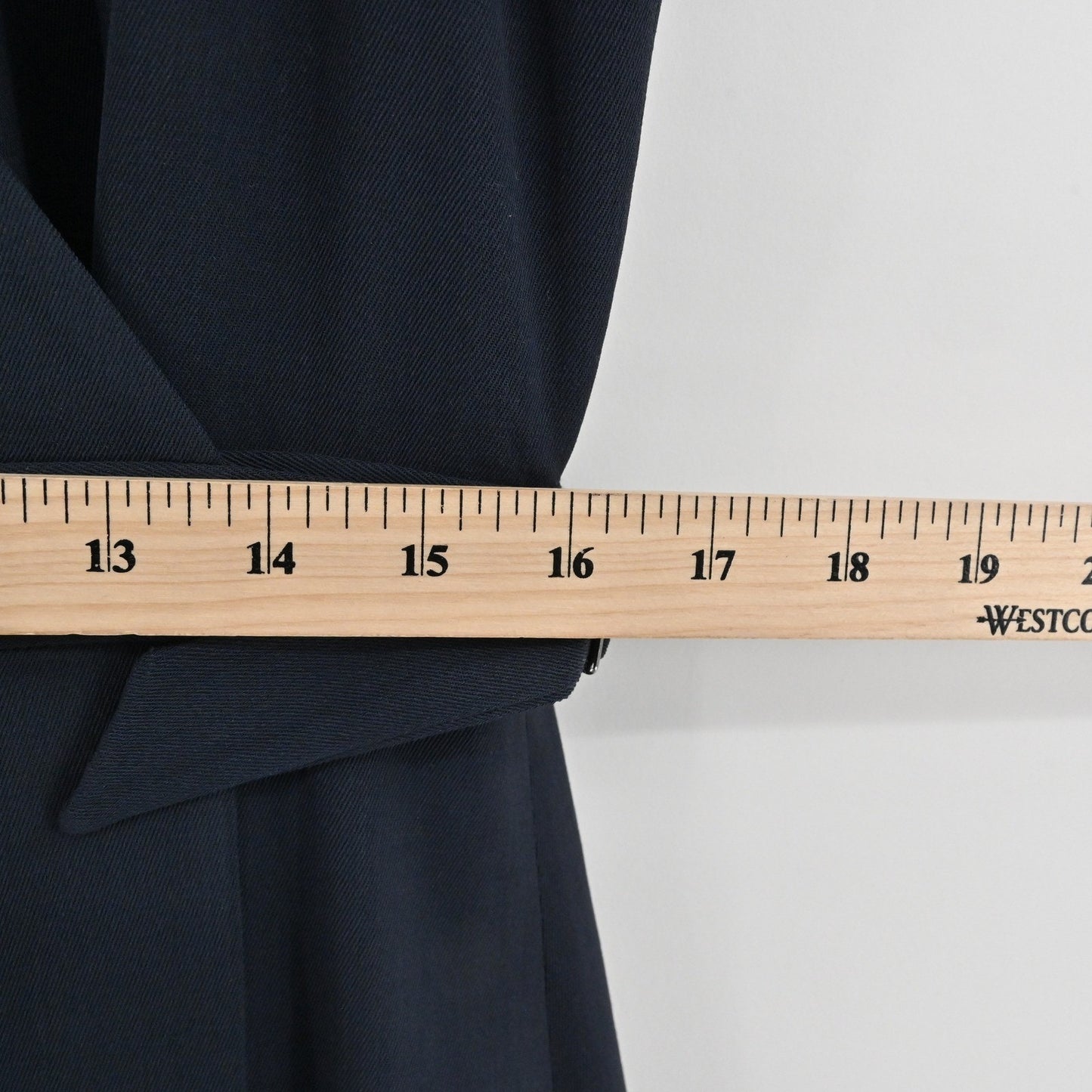 Theory Eldah Sleeveless Wrap Dress Size 10 Wool Navy Blue Quiet Luxury V Neck