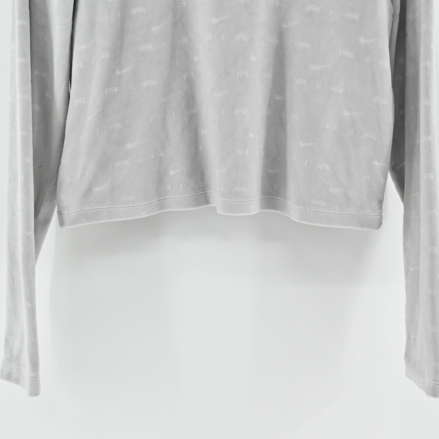 Nike Womens Gray Velour Crop Sweatshirt Size XL Quarter Zip Pullover Long Sleeve