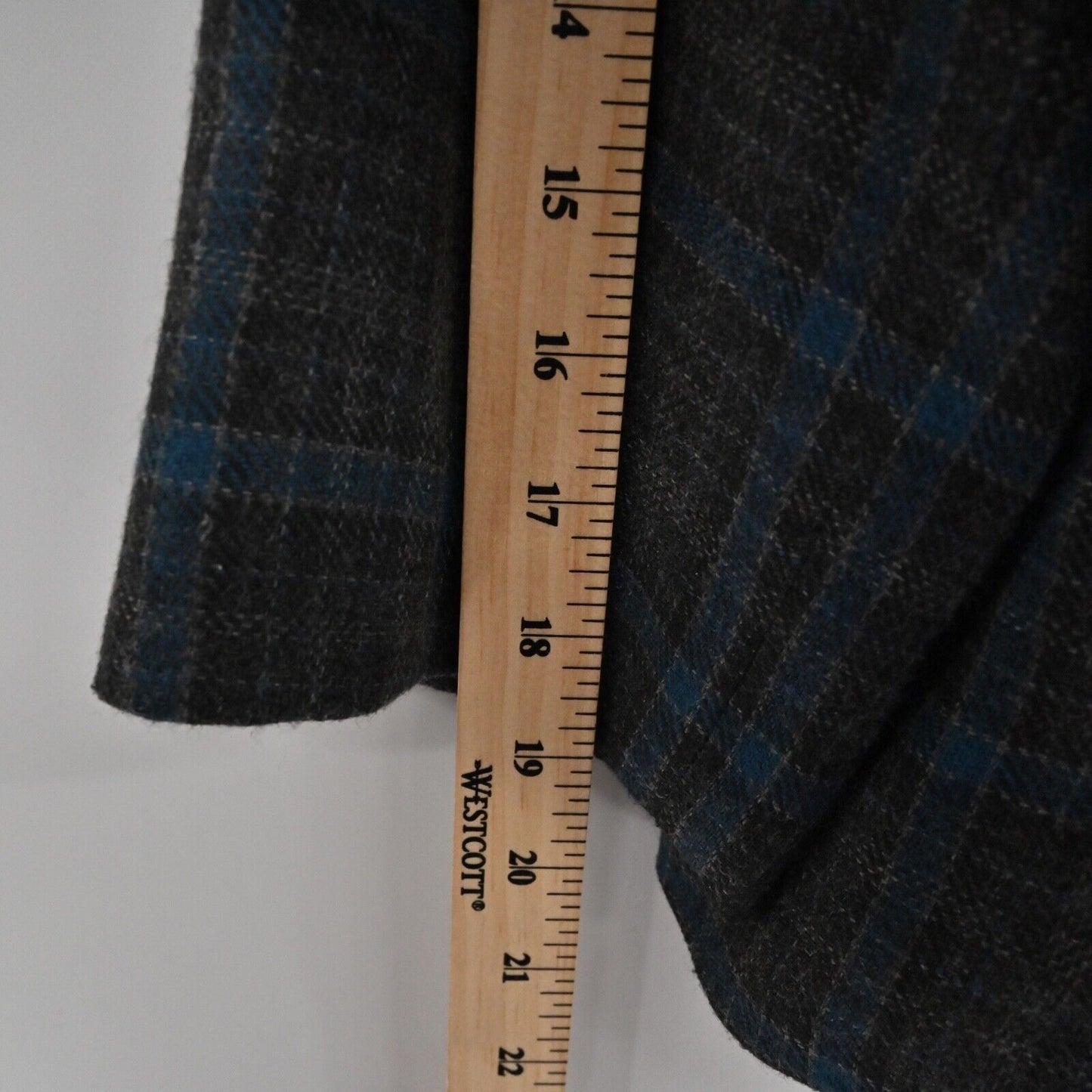 CABI Jacket Womens Size 12 Gray Blue Court Plaid Tweed Capelet Style Crop Retro