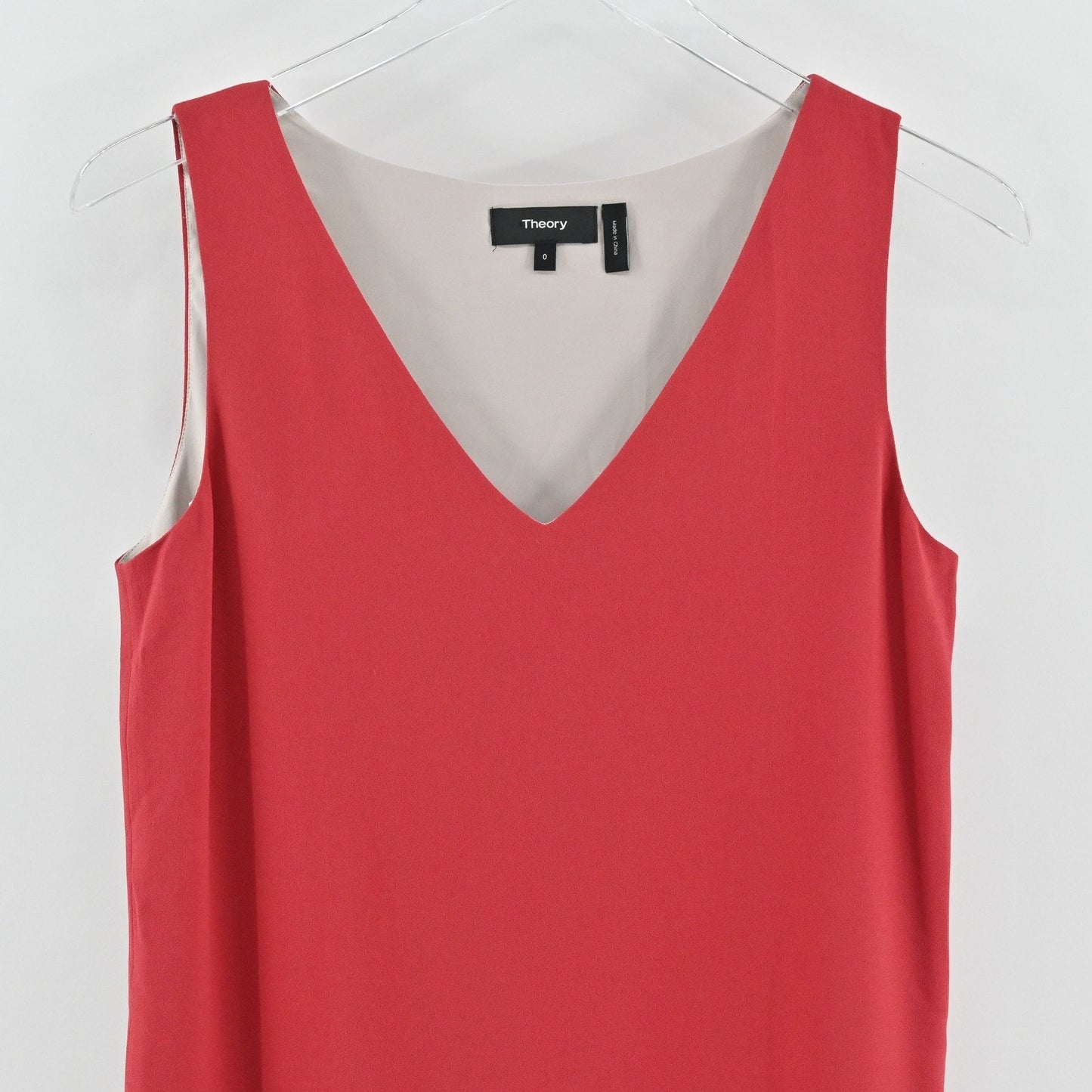 Theory Rosina Crepe Shift Dress Sleeveless Size 0 Red V Neck Career Date Night