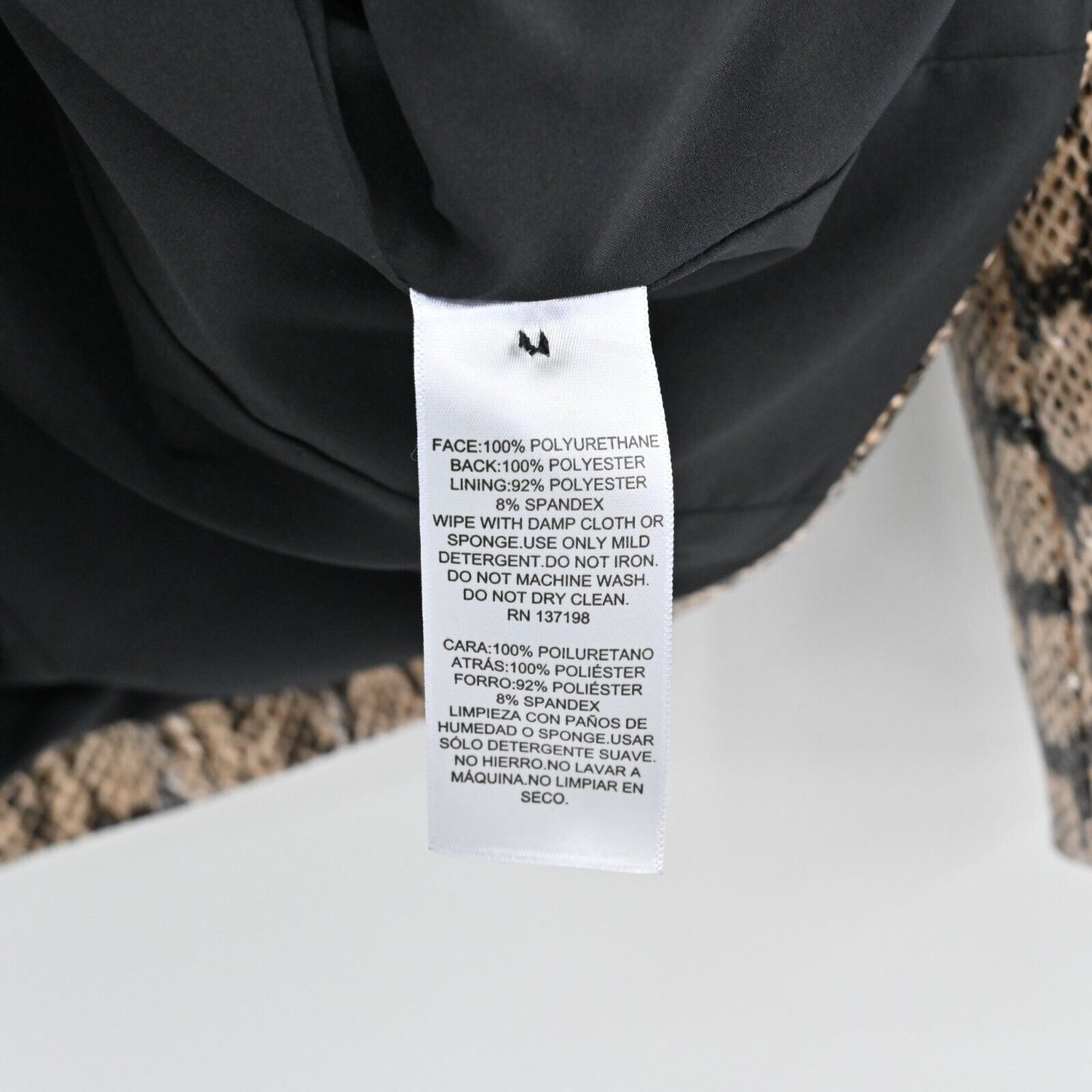 DANIELLE BERNSTEIN Jacket Womens XS Beige Animal Print Snake Blazer Mob Wife NEW