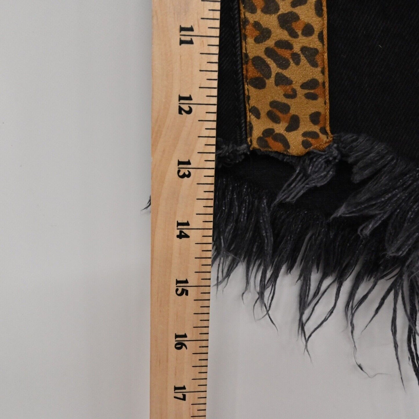 CARMAR Skirt Womens Size 29 Black Leopard Print Distressed Denim Beatrice Mini