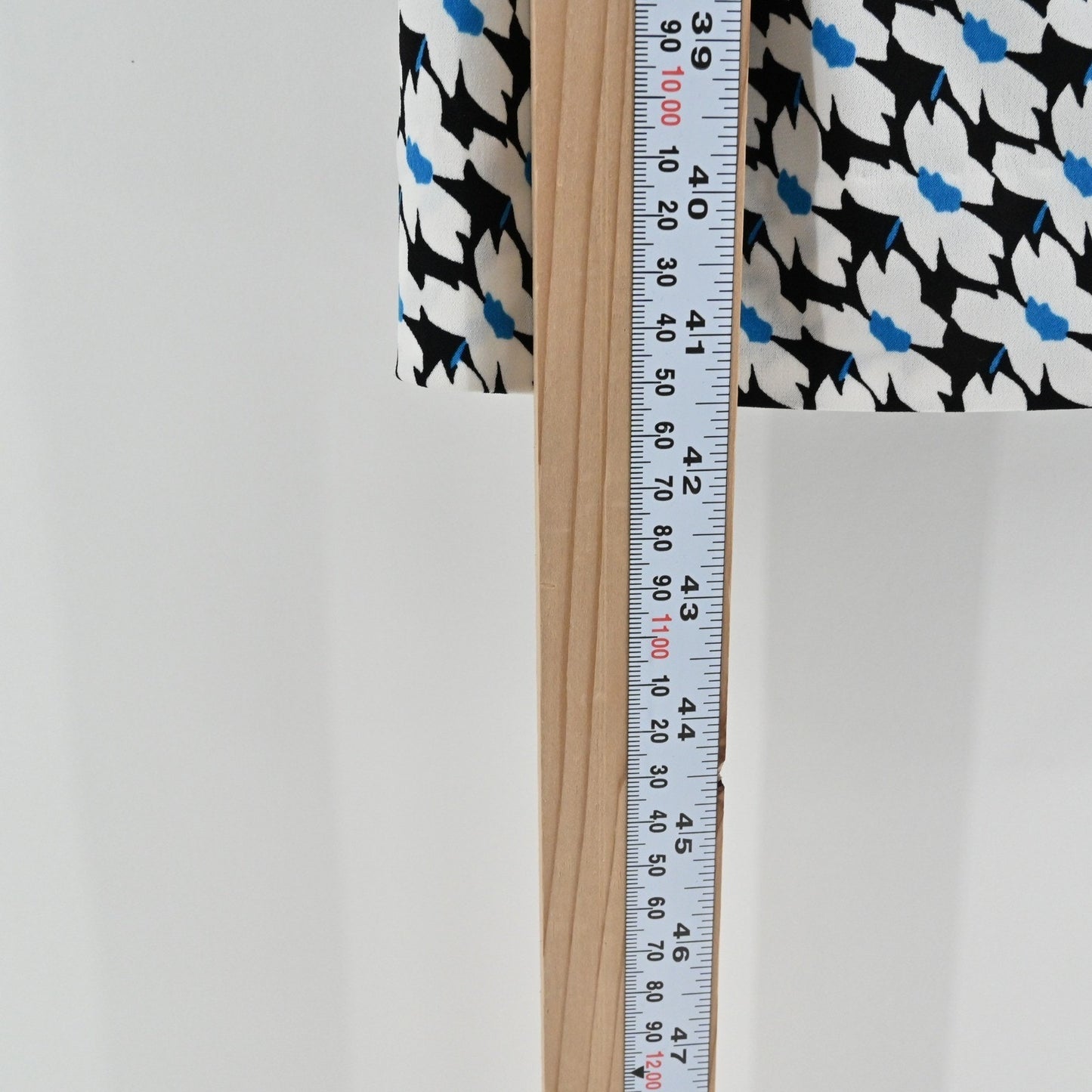 DKNY Faux Wrap Dress Size L Geometric Modern Artistic Flattering Sophisticated