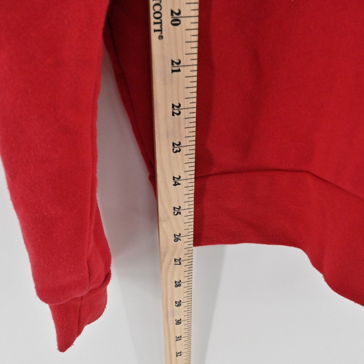 BoxLunch Strawberry Shortcake Sweater Size M Turtleneck Crewneck Nostalgic Retro