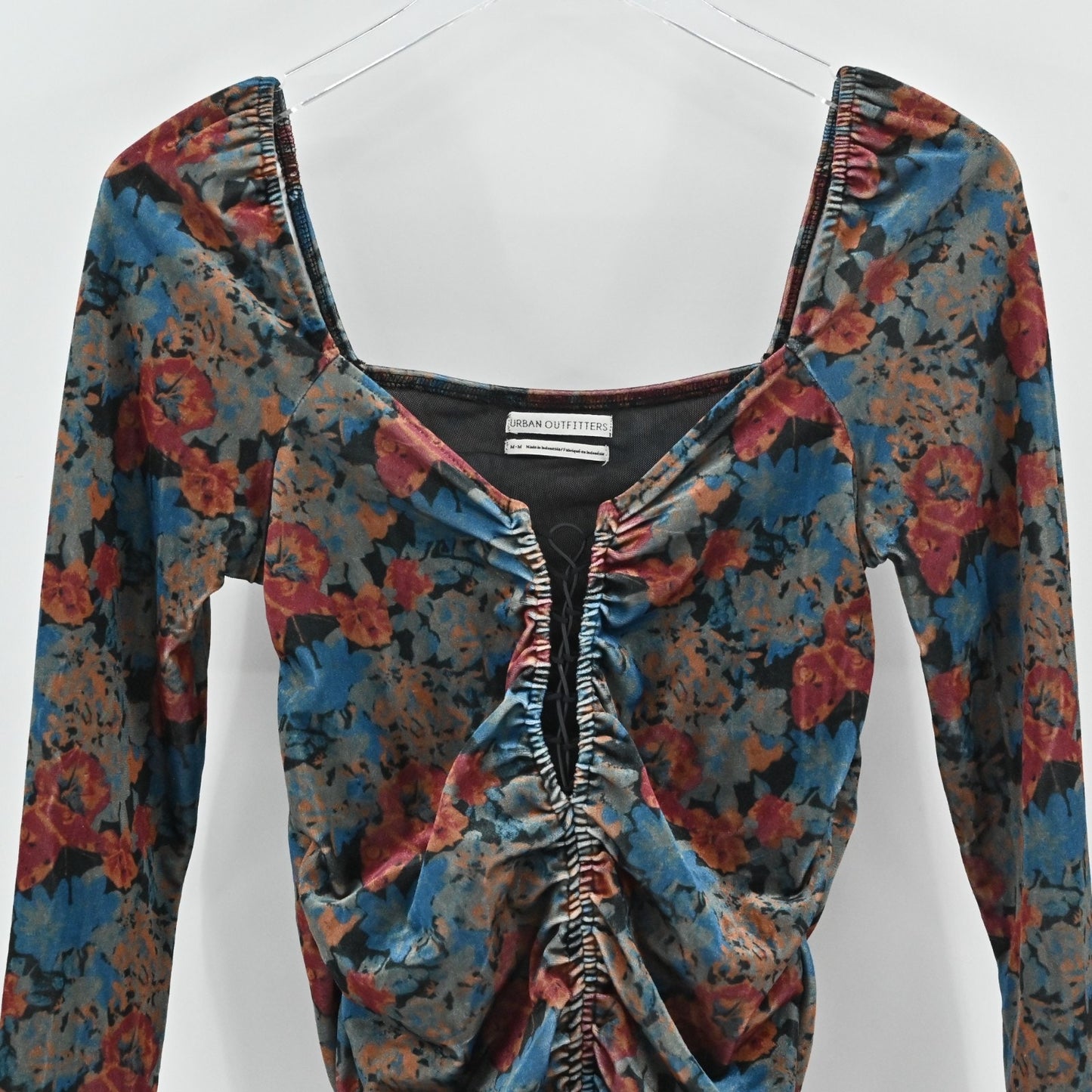 Urban Outfitter Womens Georgia Velvet Lace-Up Top Size M Dark Romantic Floral