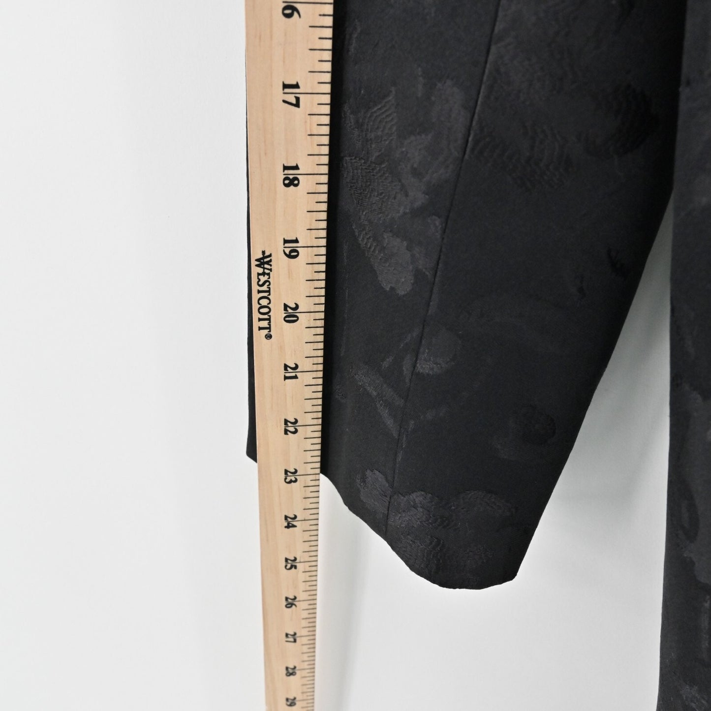 STYLE PARIS Jacket Womens 42 Black Silk Floral Damask Brocade Susan Sutherland