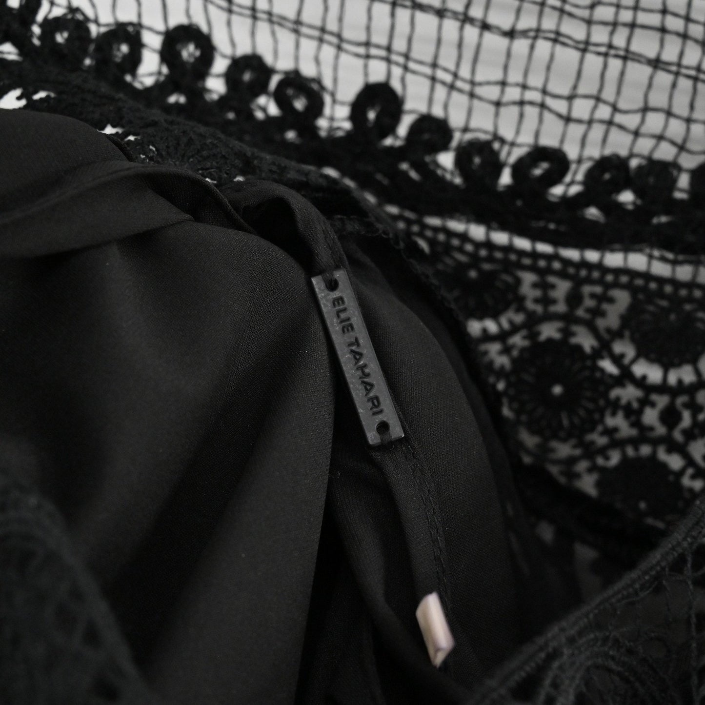 Elie Tahari Velvet Burnout Lace Dress Size XS Dark Romantic Black Witchy Vamp