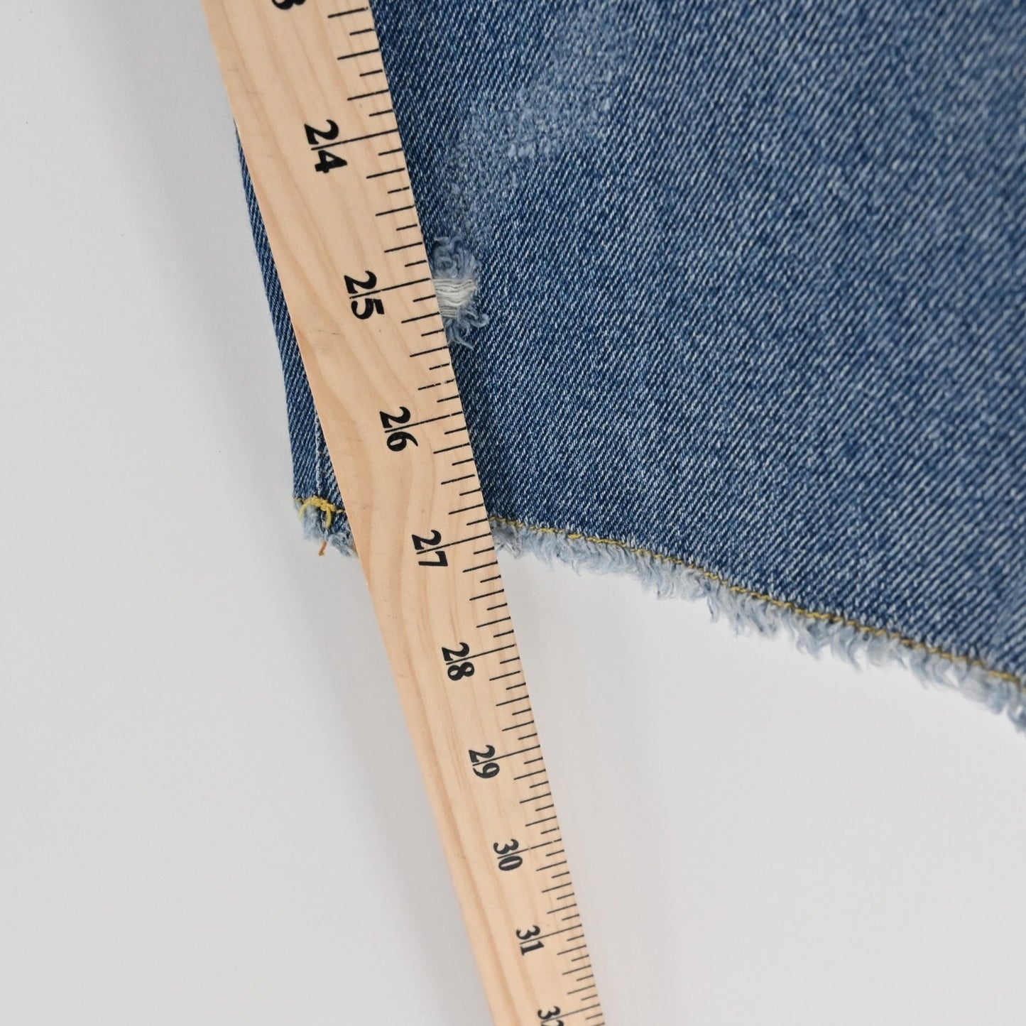 ANTHROPOLOGIE Pilcro Letterpress Womens Tilde Jeans Sz 28 High Rise Boho Patch