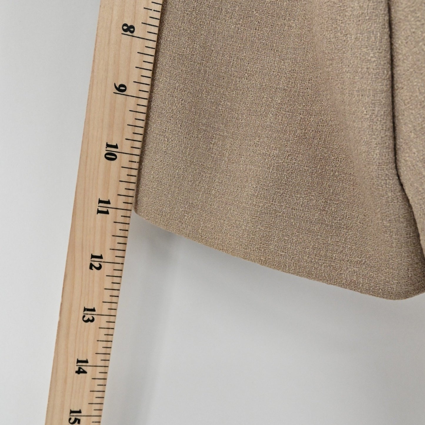 Vtg Oleg Cassini Skirt Suit Size 6 Beige Academia Old Money Quiet Luxury Career