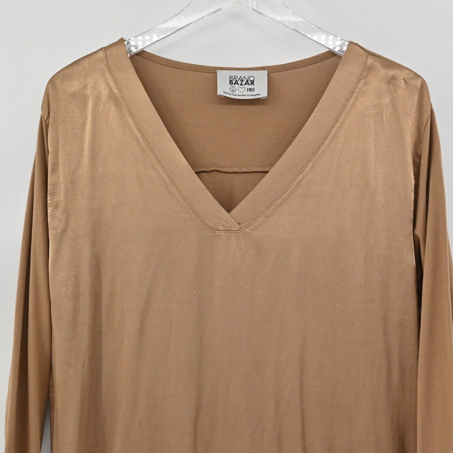 BRAND BAZAR Top Womens Size L Brown Satin Cotton Jersey Knit V Neck Long Sleeve