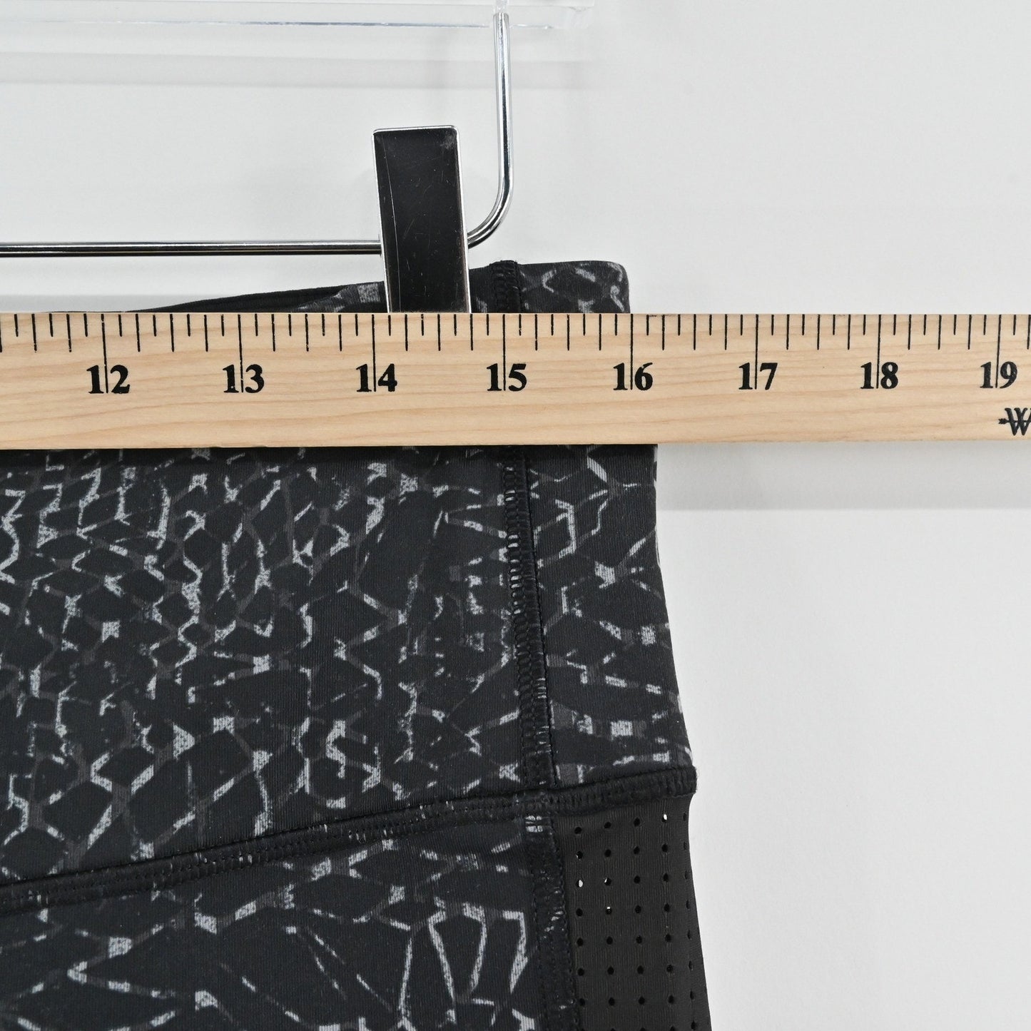 Lululemon Womens Var-City Crop Leggings Size 10 Black Luxtreme Mesh 21" Gym Yoga