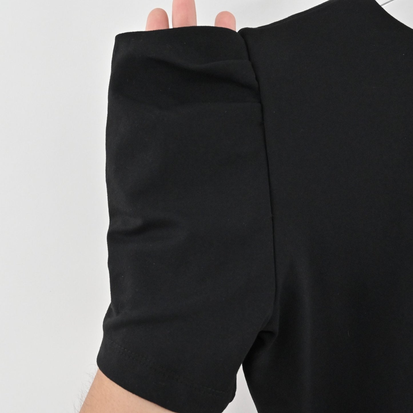 Susana Monaco Womens Pleated Puff SleeveTop Size XS Fitted Black Deep V Blouse