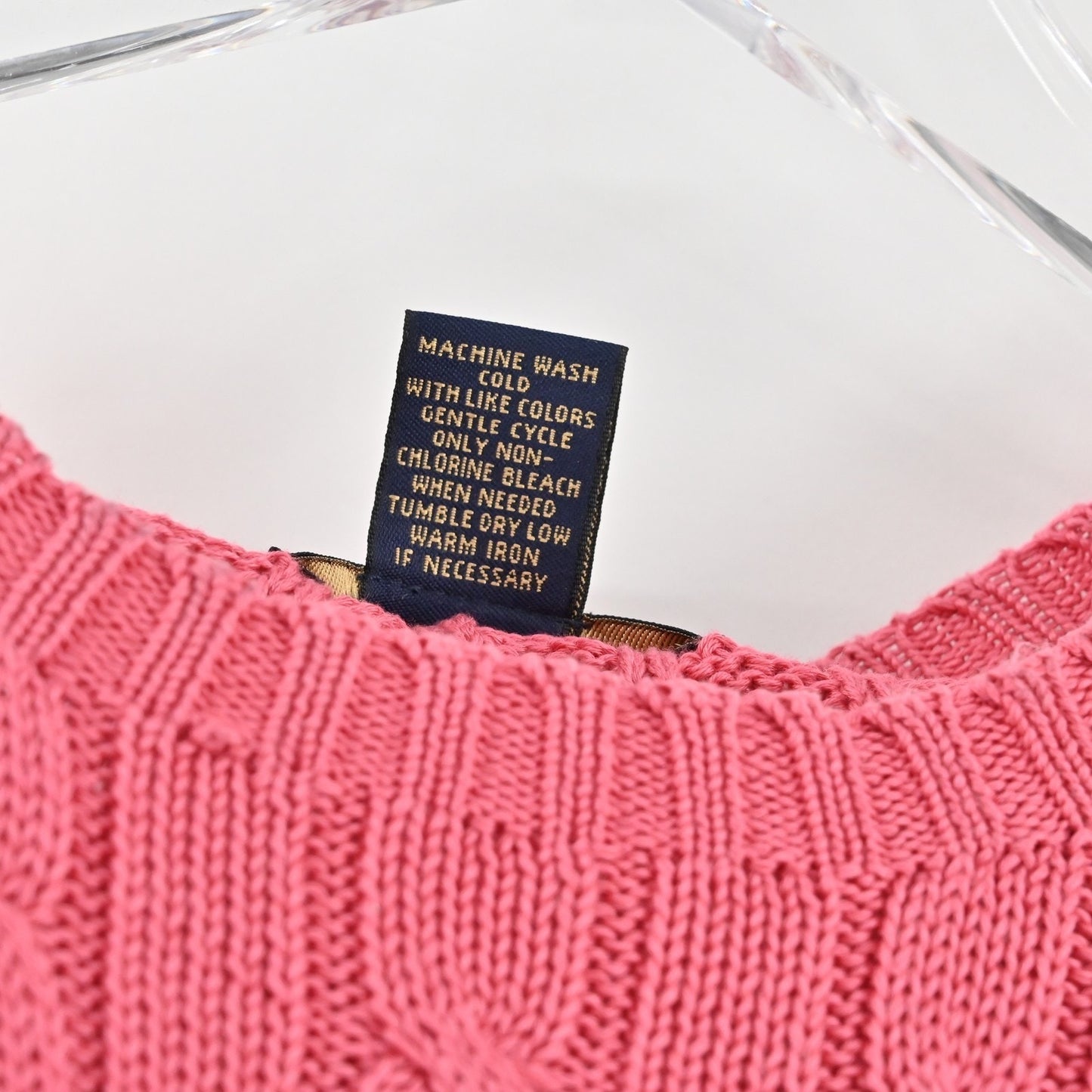 Brooks Brothers Womens Sweater Size M Pink Cable Knit Crewneck Pullover Classic