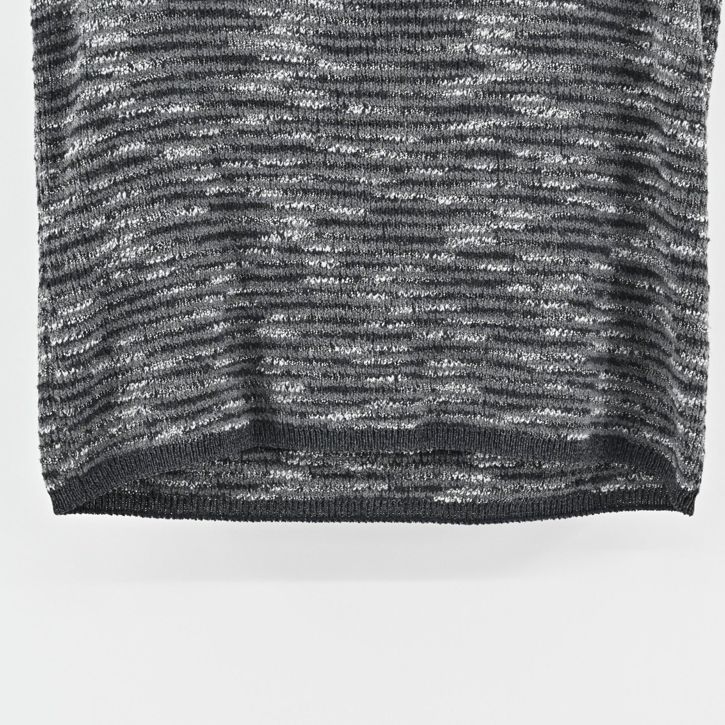 ST JOHN Top Womens Size M Gray Knit Wool Cotton Blend Sleeveless Scoop Neck Tank