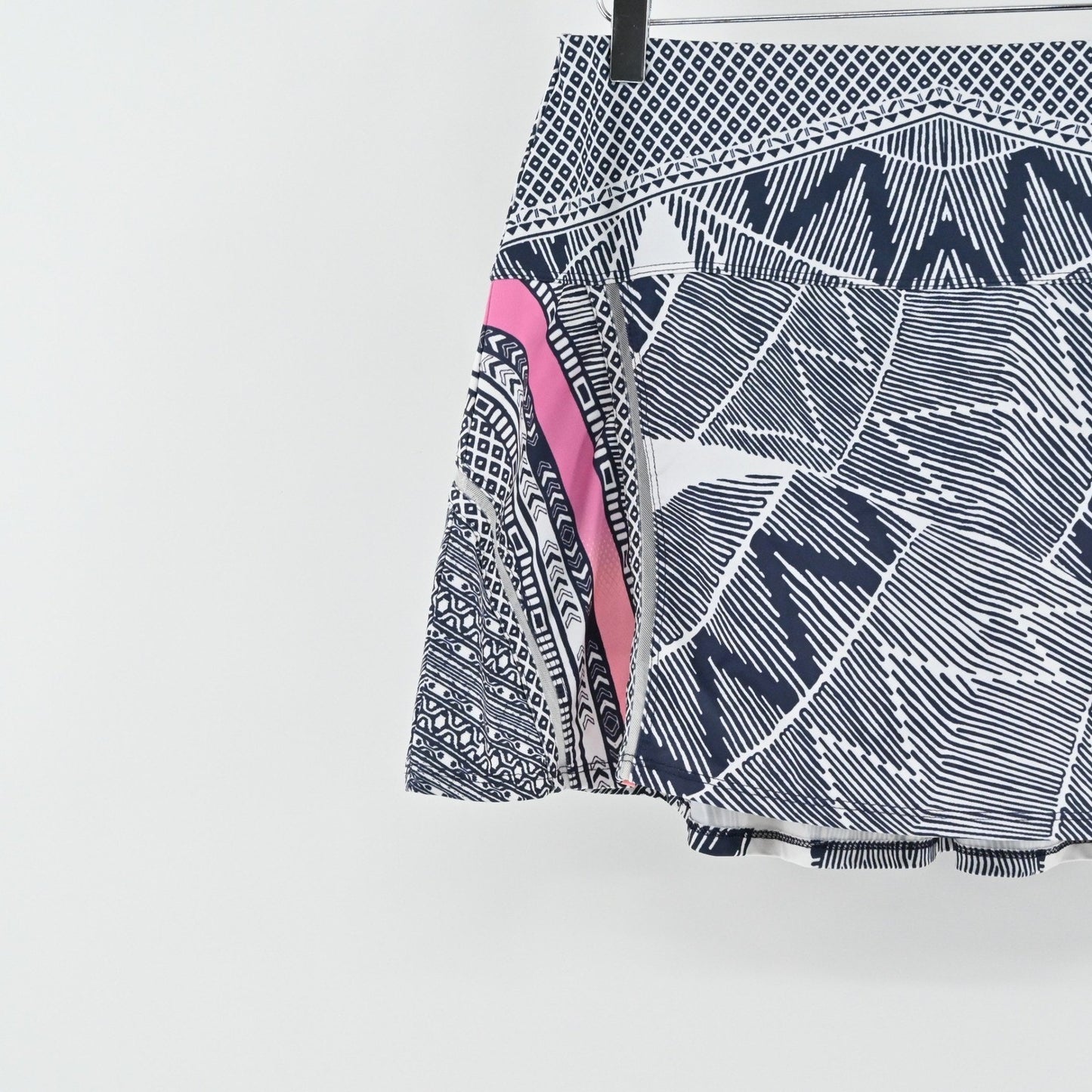 Lucky in Love Tennis Skort Size M Pleated Golf Skirt Pickle Ball Activewear