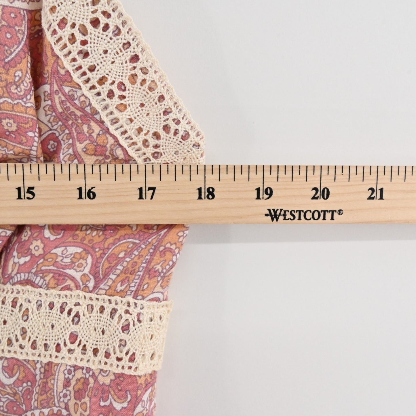 Vtg Y2k Paisley Babydoll Dress Size 4 Petite Crochet Pink Sleeveless Mini VNeck