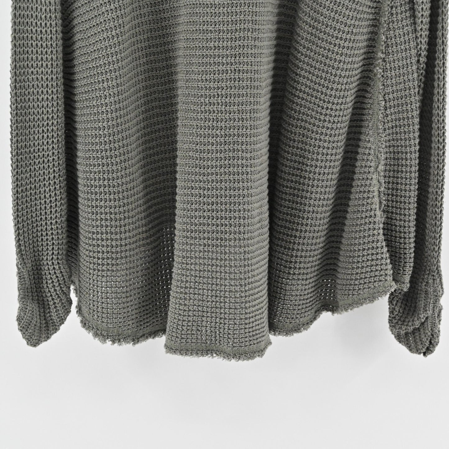 FREE PEOPLE Womens Moonshine Sweater Size XS Cold Shoulder VNeck Oversized Knit