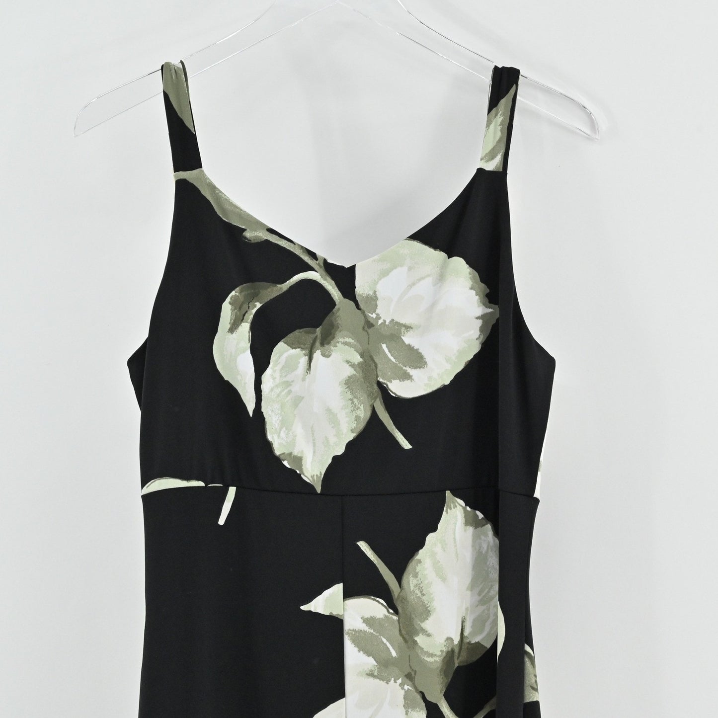 WHBM Maxi Dress Size M Black Green Floral Tropical Cruise Sleeveless Romantic