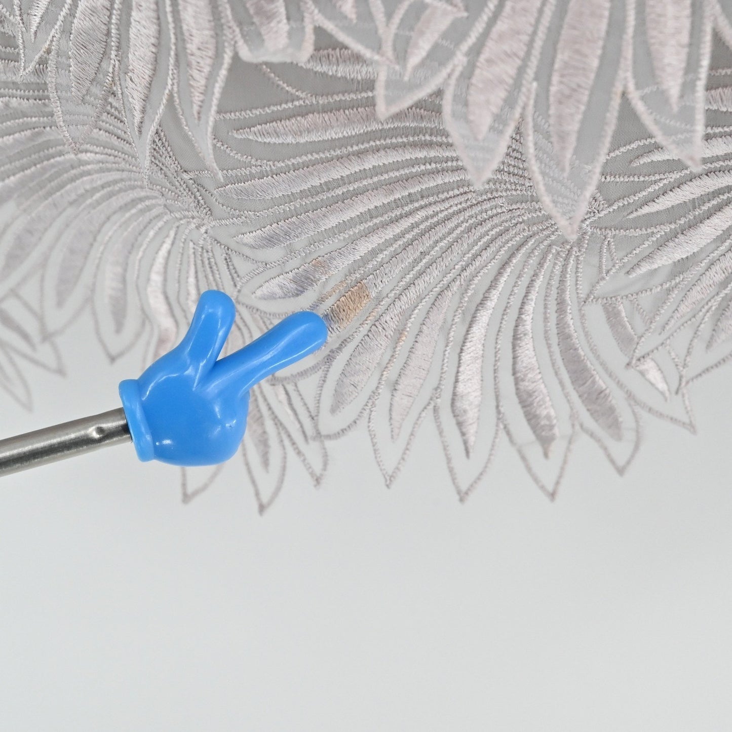 Yoana Baraschi Cocktail Dress Size 8 Gray Sheer Overlay Floral Embroidered